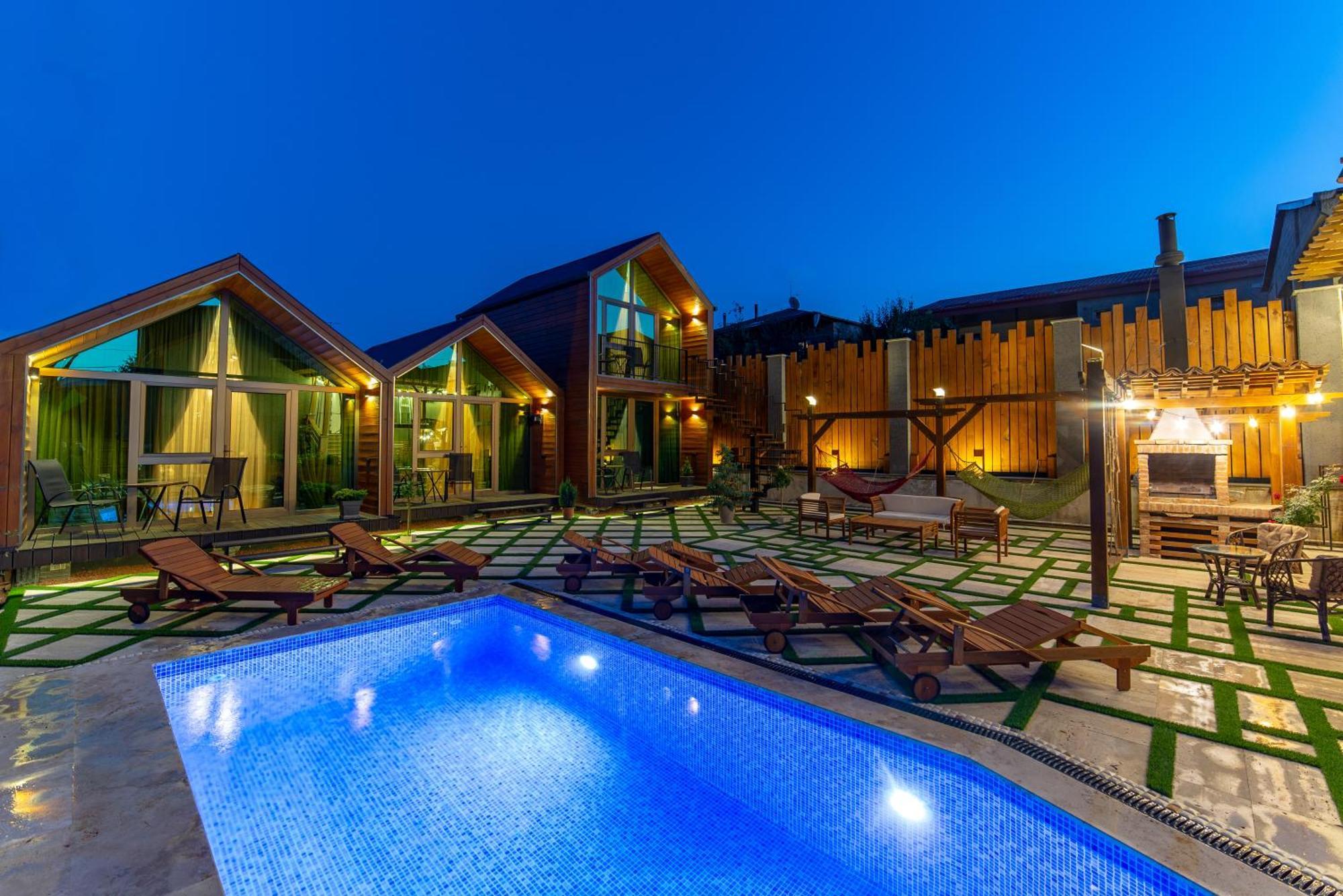 Hotel Wanderholic Telavi Exterior foto